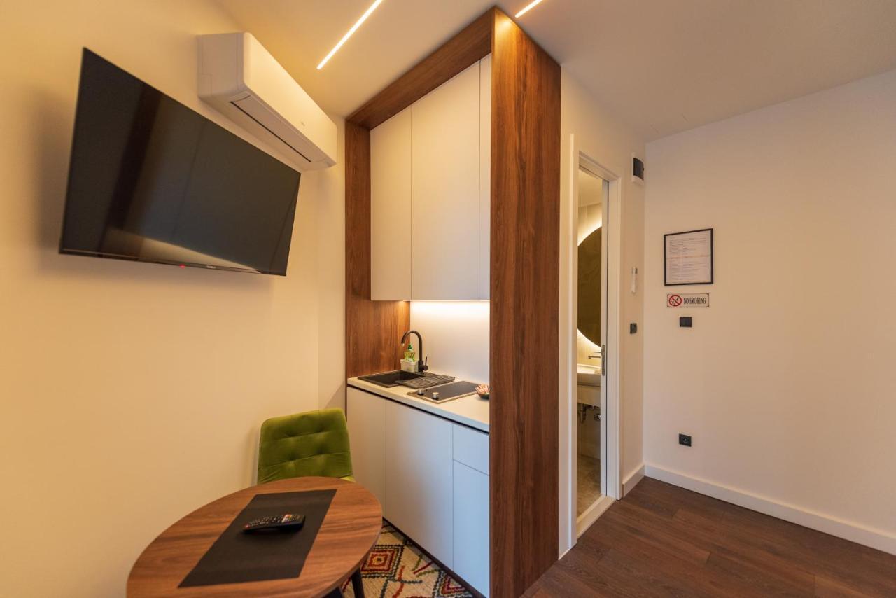 Apartments Emerald Free Garage Parking Сараево Экстерьер фото