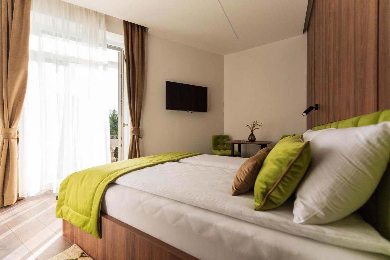 Apartments Emerald Free Garage Parking Сараево Экстерьер фото